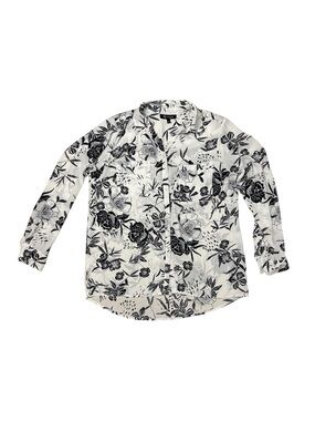 ⭐️ Lily Morgan Black & White Floral Button-Up Shirt- size large